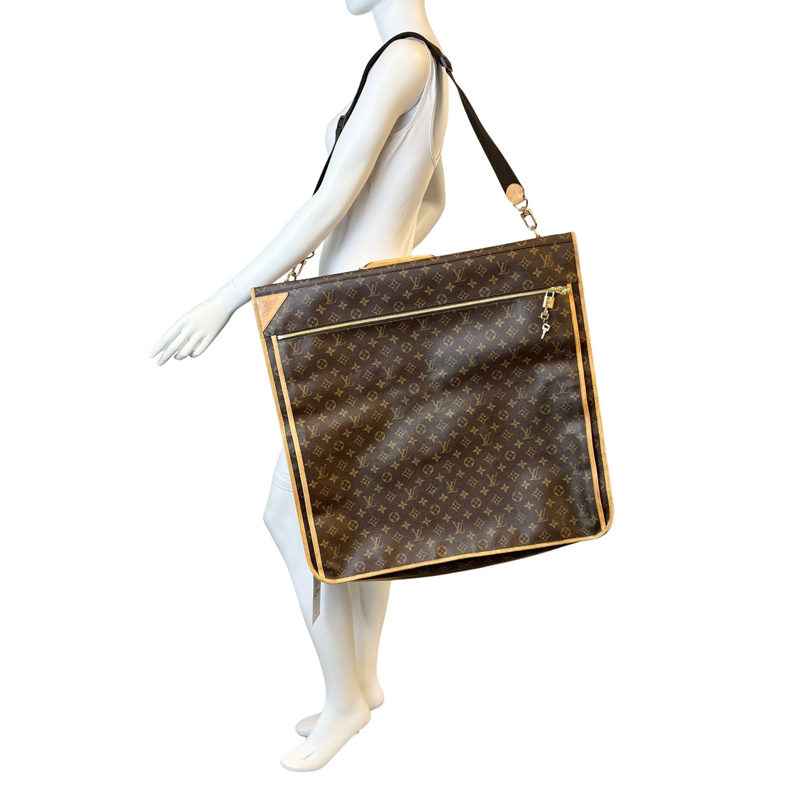 Louis Vuitton Luggage - Image 2