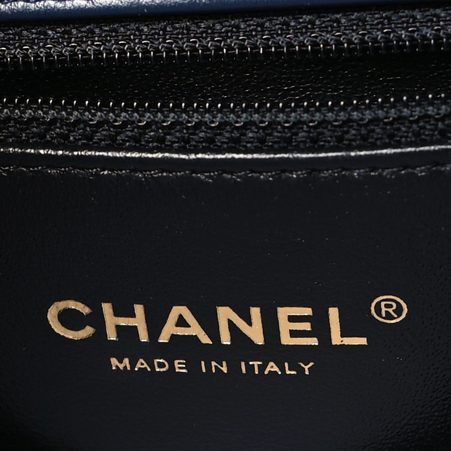 Caviar Quilted Small CC Filigree Flap Navy Black - Image 6