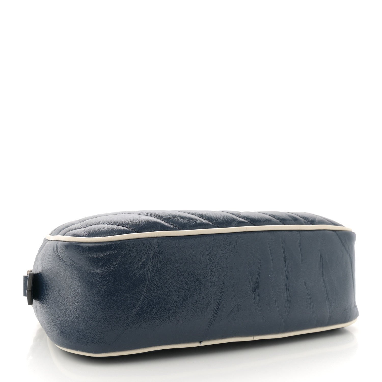 Vintage Effect Calfskin Matelasse Diagonal Small Torchon GG Marmont Chain Shoulder Bag Blue Agata Mystic White - Image 4