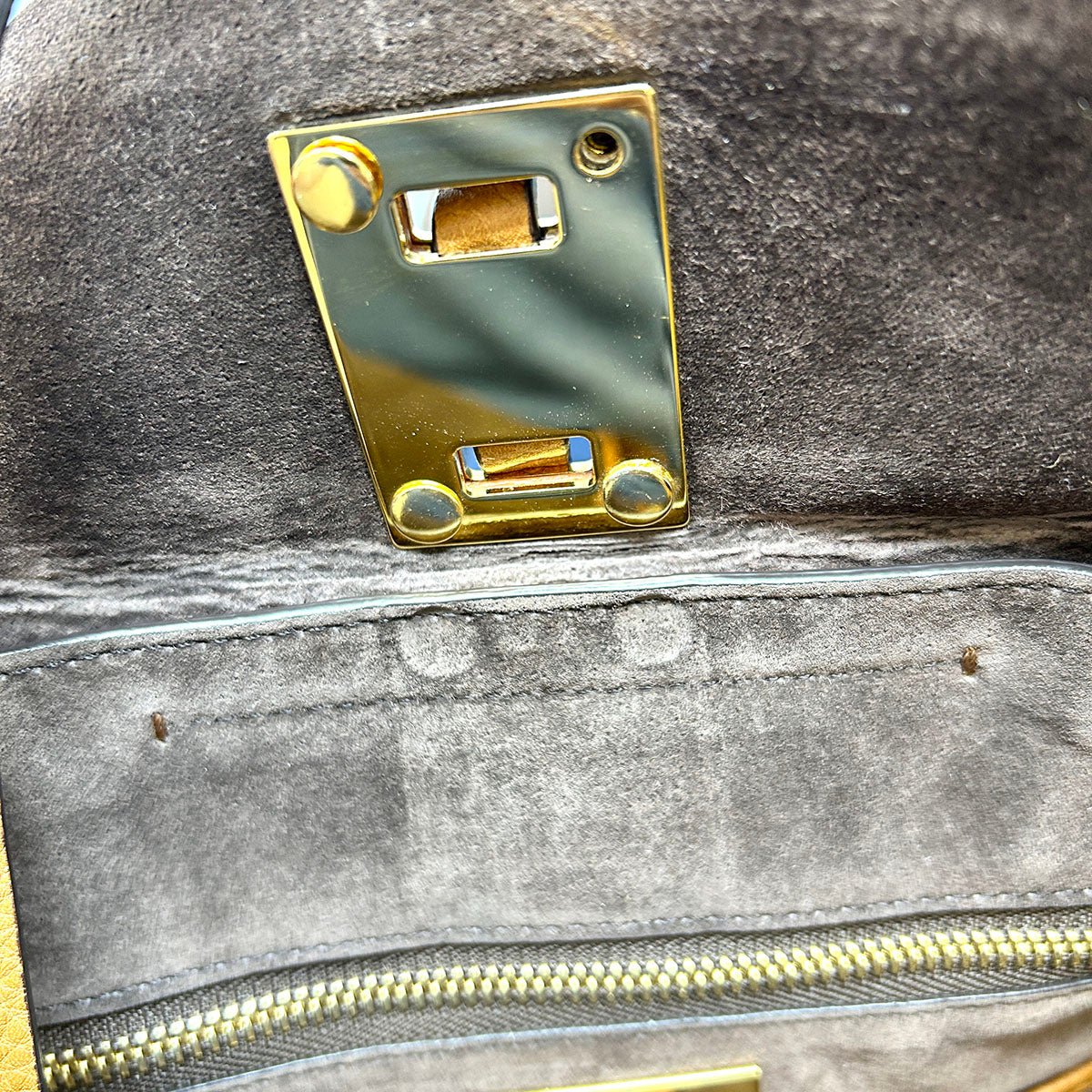Michael Kors Shoulder Bag - Image 6
