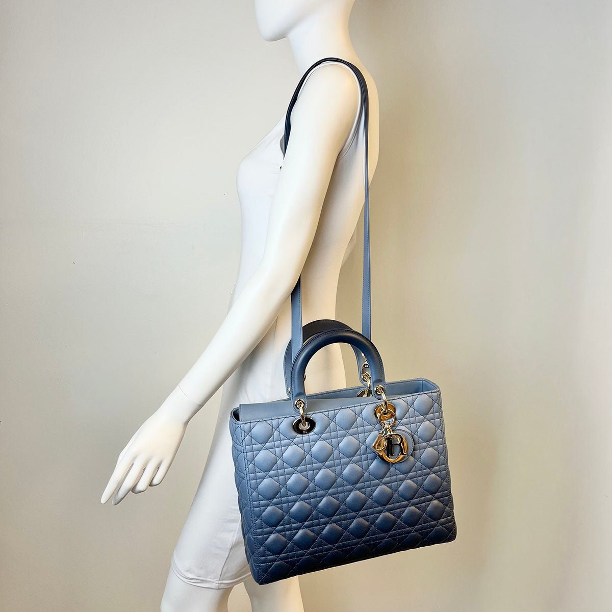 Christian Dior Lady Dior Large Cannage Bag - Image 2