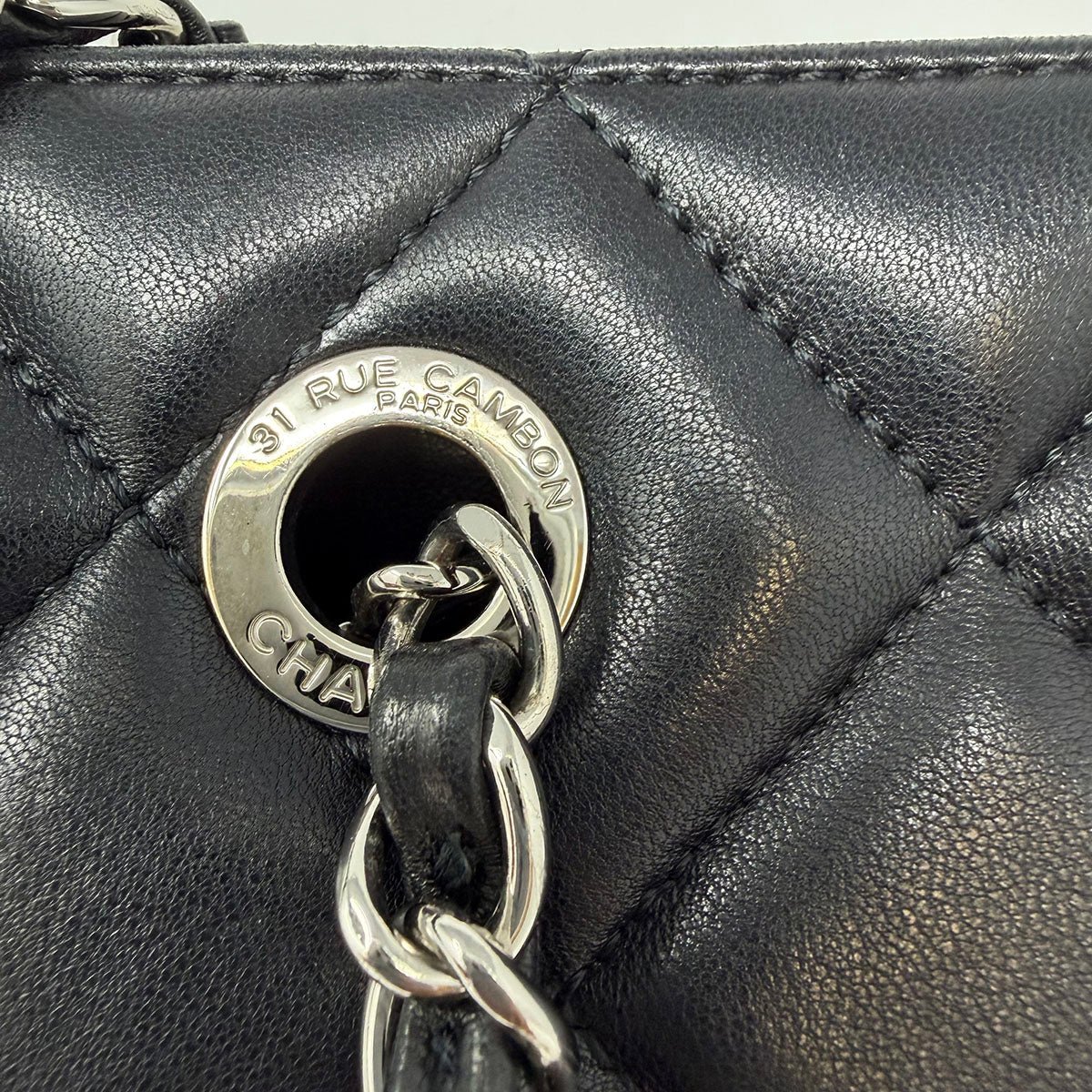 Chanel Large Quilted Tote - Image 5