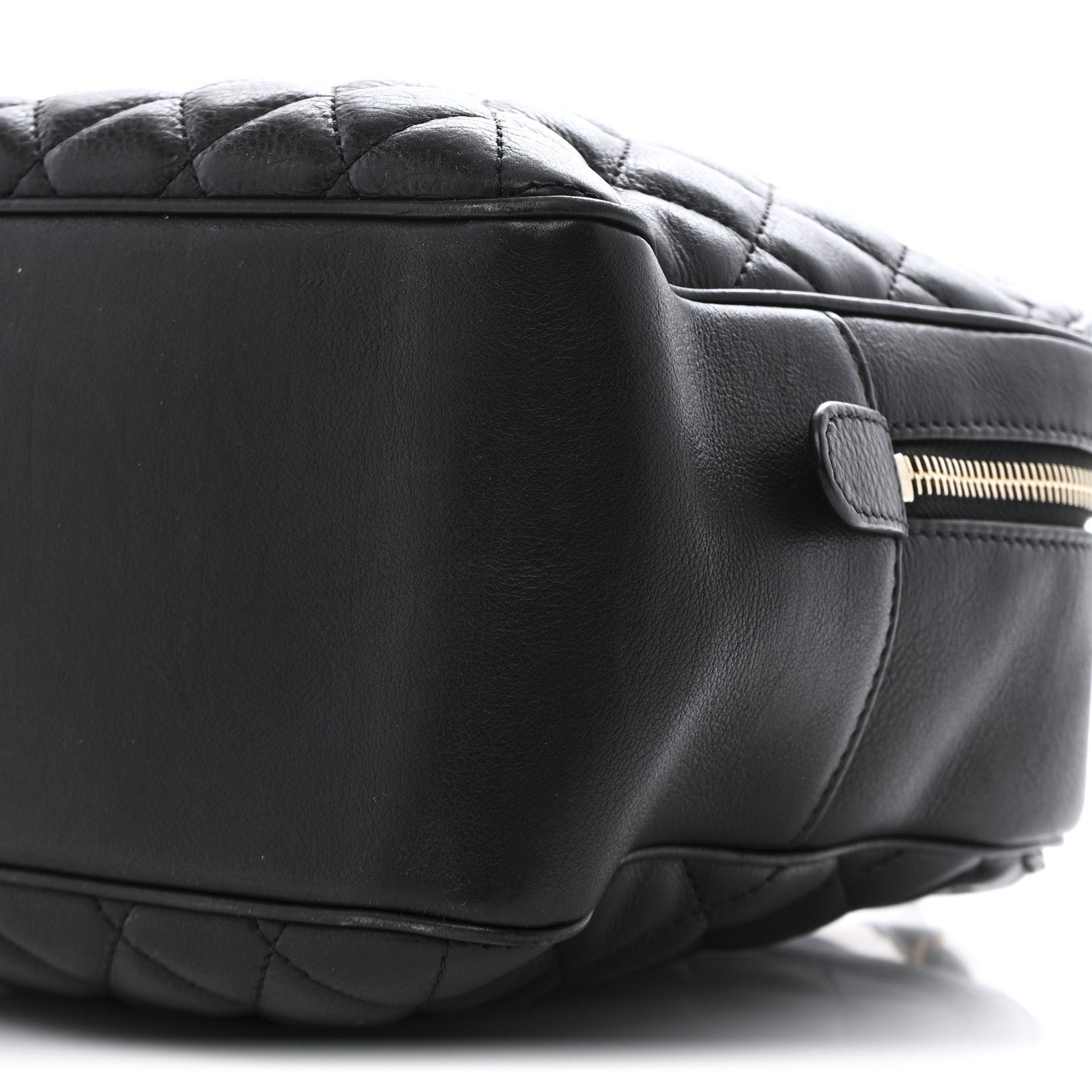 Calfskin Quilted CC Medium Vanity Case Black - Image 20