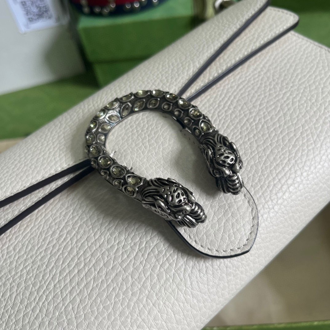 GUCCI Dionysus Pebbled Leather Shoulder Bag – Small White Grain Leather - Image 6