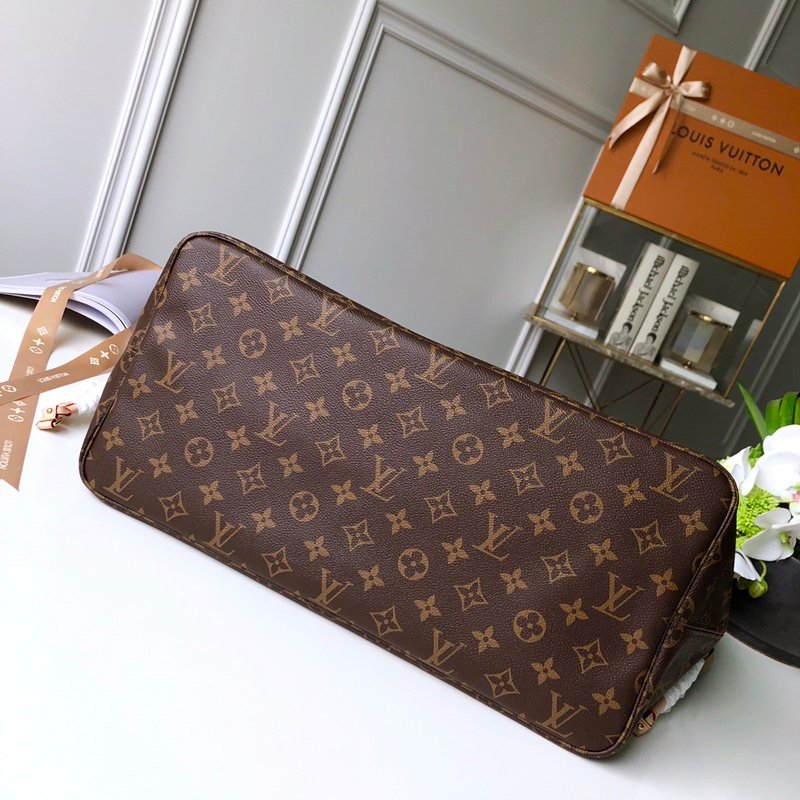 Louis Vuitton Monogram Shopping Tote – 51 White Leather with Brown Interior, Large Capacity Designer Shoulder Bag - Image 5