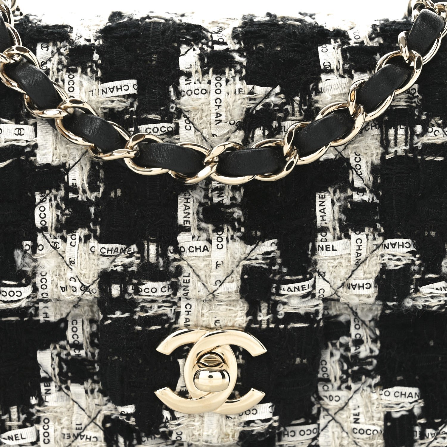 Tweed Quilted Mini Rectangular Flap Black Ecru White - Image 8