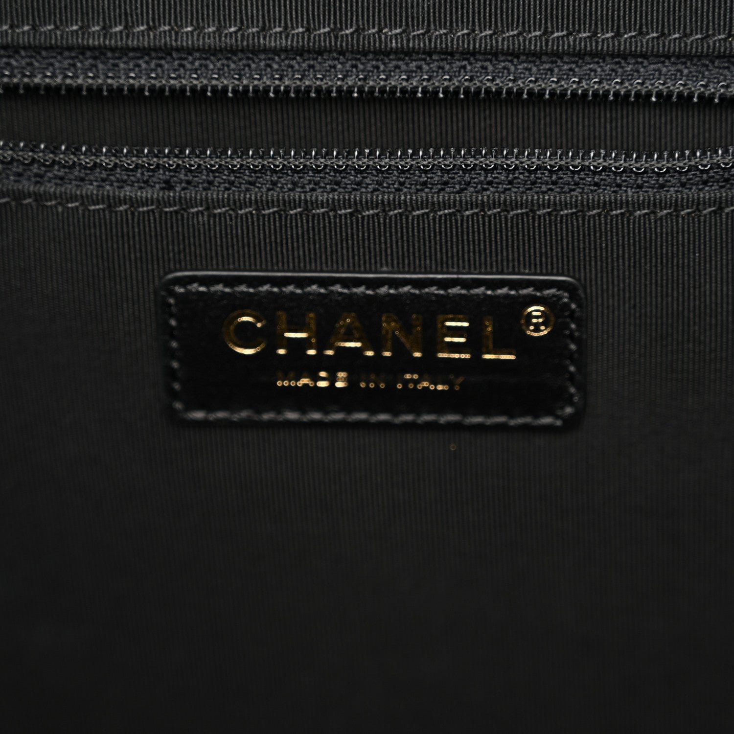 Bullskin Stitched Large Shopping Bag Black - Image 6