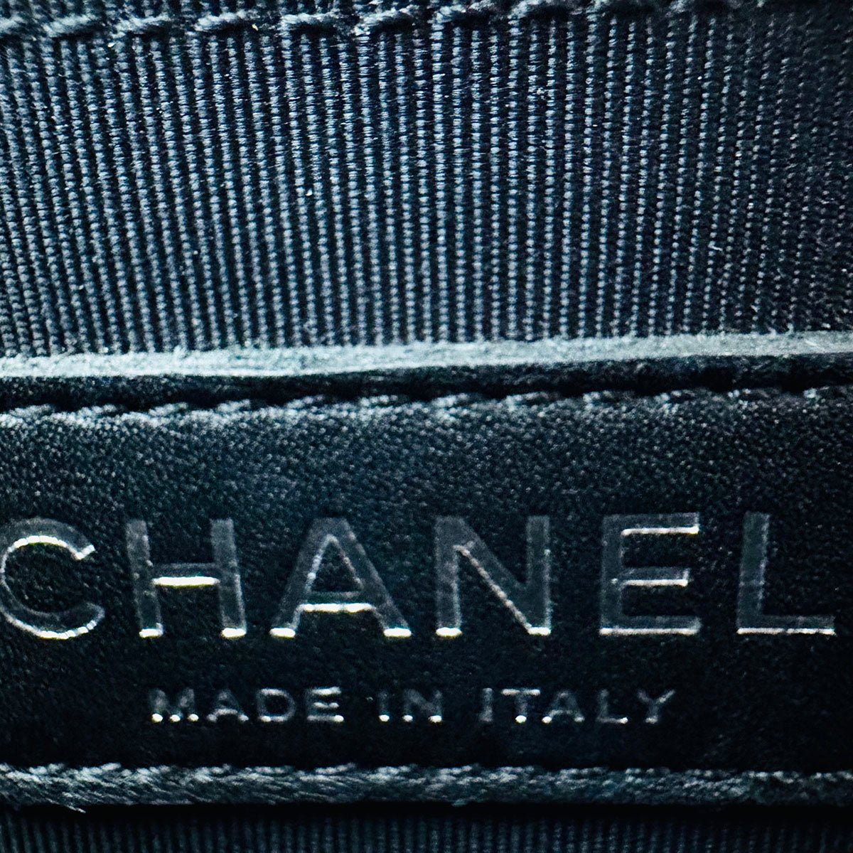 Chanel Quilted Patent Leather Boy Bag - Image 8