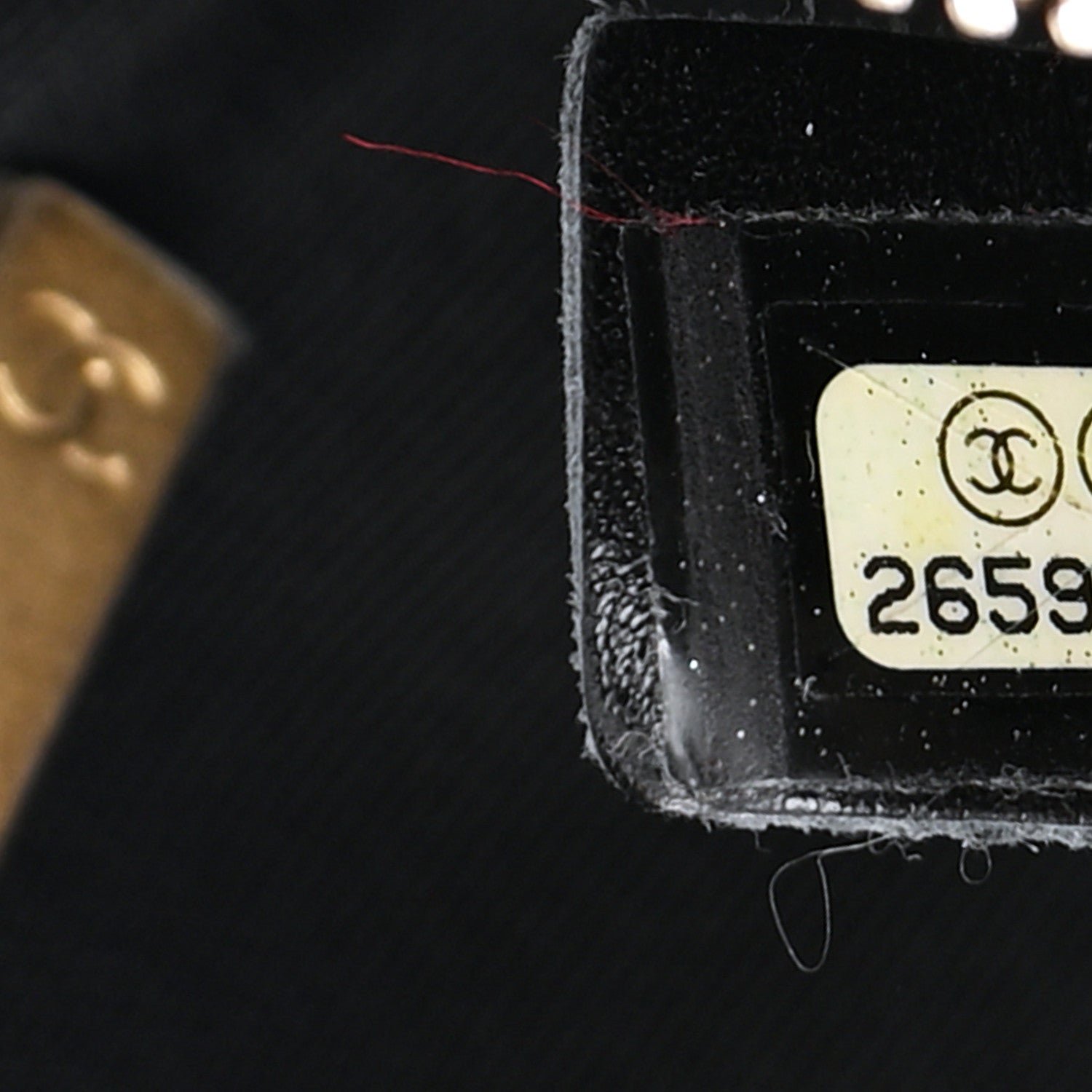 Calfskin Quilted CC Medium Vanity Case Black - Image 11