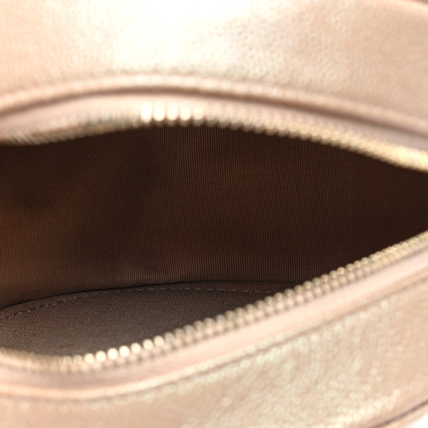 Iridescent Caviar Resin Quilted Round Clutch With Chain Beige - Image 5